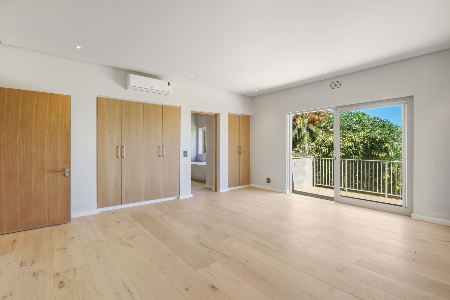 5 Bedroom Property for Sale in Camps Bay Western Cape